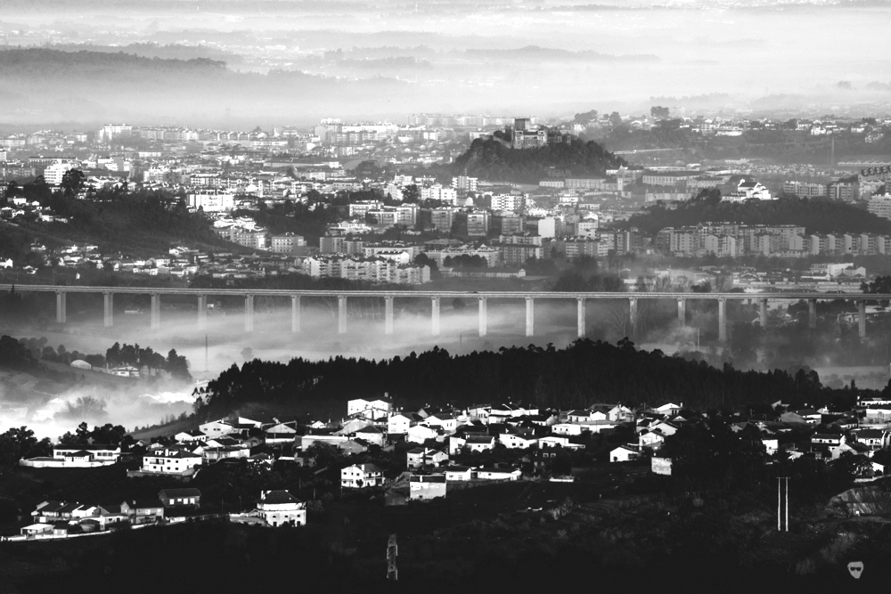 leiria sunraise b&w-2 (1).jpg